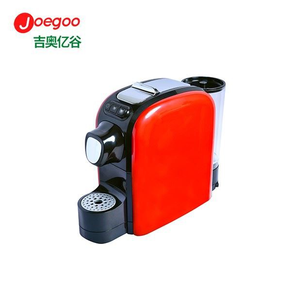 Lavazza kapsulu kafijas automāts