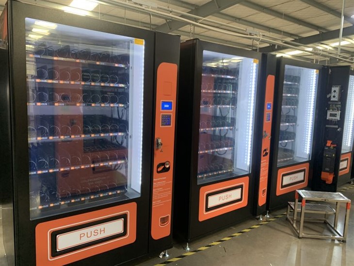 Food And Snack Vending Machine